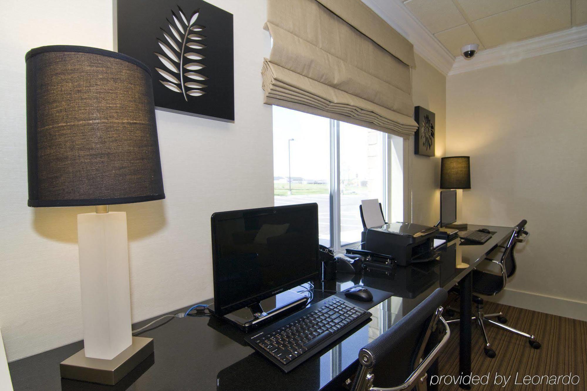 Holiday Inn Express Hotel & Suites Rogers By Ihg Faciliteiten foto