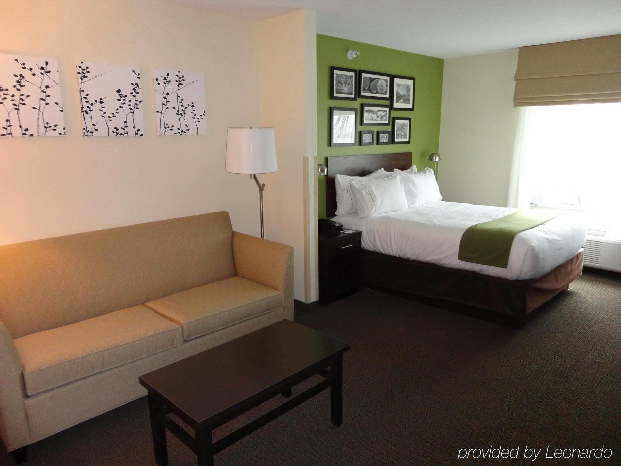 Holiday Inn Express Hotel & Suites Rogers By Ihg Buitenkant foto